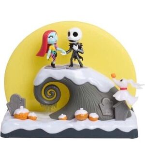 Disney Tim Burton’s The Nightmare Before Christmas “Simply Meant to Be” Display
